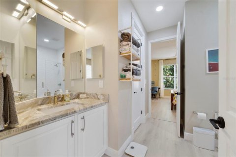 Villa ou maison à vendre à Poinciana, Floride: 3 chambres, 201.32 m2 № 2411381 - photo 26