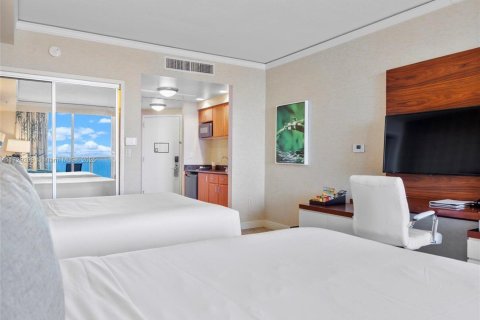 Condo in Sunny Isles Beach, Florida, 2 bedrooms  № 1865126 - photo 8
