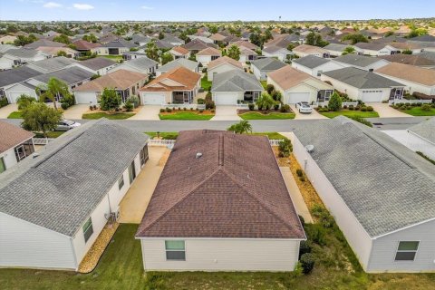 House in The Villages, Florida 2 bedrooms, 107.4 sq.m. № 1856253 - photo 27