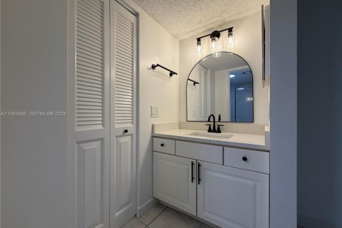 Condominio en venta en Plantation, Florida, 2 dormitorios, 104.98 m2 № 2055746 - foto 28