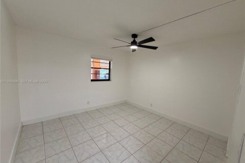 Condominio en venta en Plantation, Florida, 2 dormitorios, 104.98 m2 № 2055746 - foto 11