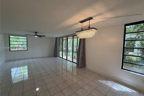 Condominio en venta en Plantation, Florida, 2 dormitorios, 104.98 m2 № 2055746 - foto 18