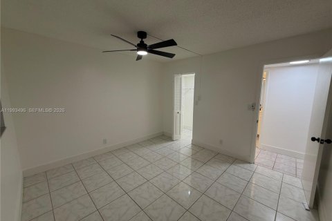Condominio en venta en Plantation, Florida, 2 dormitorios, 104.98 m2 № 2055746 - foto 12