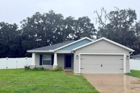 Villa ou maison à Ocala, Floride 3 chambres, 143.16 m2 № 2408070