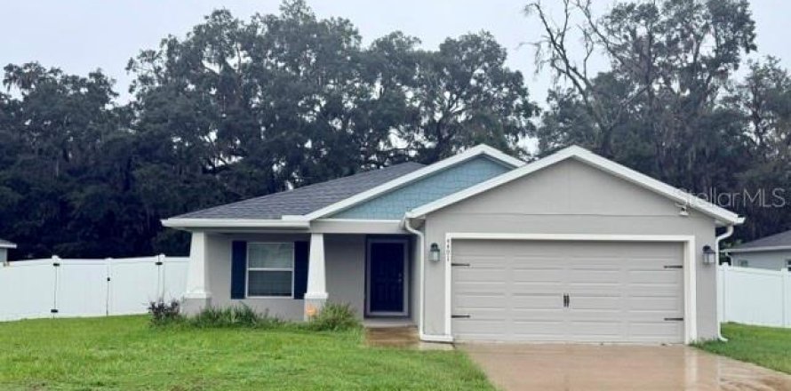 Villa ou maison à Ocala, Floride 3 chambres, 143.16 m2 № 2408070