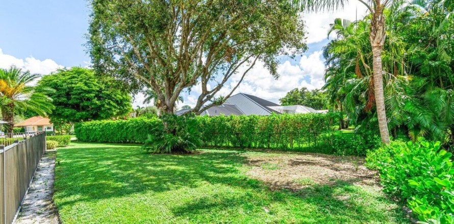 Casa en Wellington, Florida 4 dormitorios, 297.75 m2 № 1185468