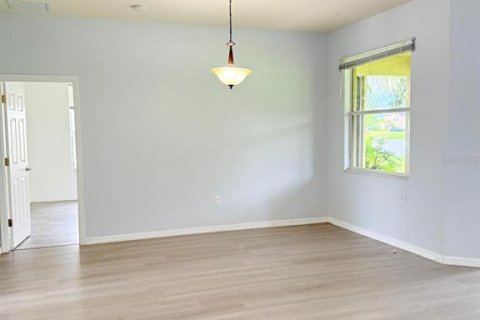 House in Kissimmee, Florida 3 bedrooms, 178.19 sq.m. № 2221505 - photo 8