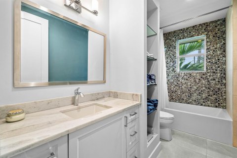 Villa ou maison à louer à Boynton Beach, Floride: 6 chambres, 374.3 m2 № 2155127 - photo 24