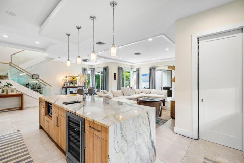 Villa ou maison à louer à Boynton Beach, Floride: 6 chambres, 374.3 m2 № 2155127 - photo 11