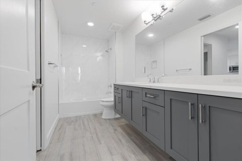 Купить кондоминиум в Клируотер, Флорида 7 комнат, 171.87м2, № 1830024 - фото 15