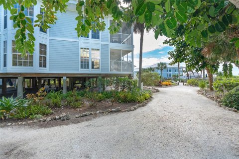 Copropriété à vendre à Placida, Floride: 3 chambres, 145.67 m2 № 1612873 - photo 3