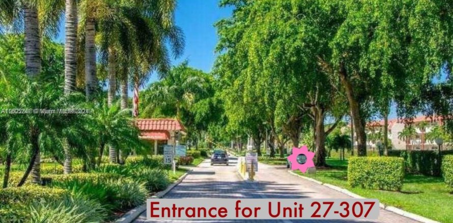 Condo in Pembroke Pines, Florida, 2 bedrooms  № 1863606