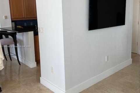 Copropriété à louer à Aventura, Floride: 2 chambres, 276.85 m2 № 1960943 - photo 13