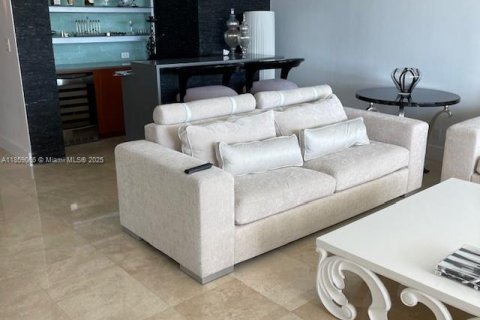 Copropriété à louer à Aventura, Floride: 2 chambres, 276.85 m2 № 1960943 - photo 15