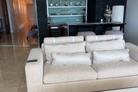 Copropriété à louer à Aventura, Floride: 2 chambres, 276.85 m2 № 1960943 - photo 14