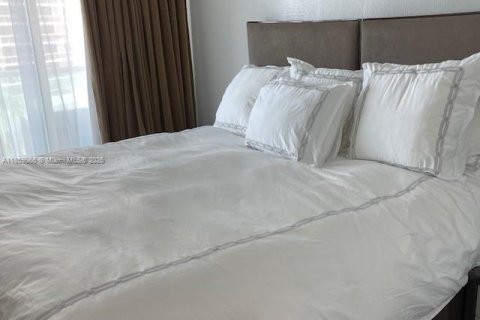 Copropriété à louer à Aventura, Floride: 2 chambres, 276.85 m2 № 1960943 - photo 27