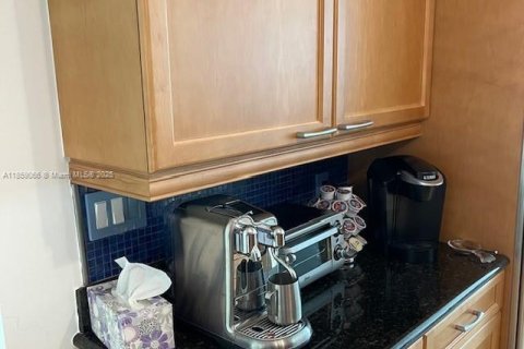 Copropriété à louer à Aventura, Floride: 2 chambres, 276.85 m2 № 1960943 - photo 20