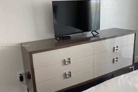 Copropriété à louer à Aventura, Floride: 2 chambres, 276.85 m2 № 1960943 - photo 28