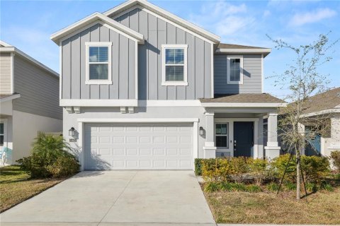 Casa en Eagle Lake, Florida 4 dormitorios, 174.56 m2 № 2127039