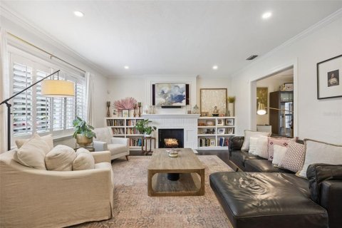 Casa en venta en Orlando, Florida, 3 dormitorios, 170.66 m2 № 2385749 - foto 4