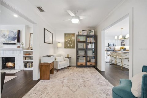 Casa en venta en Orlando, Florida, 3 dormitorios, 170.66 m2 № 2385749 - foto 10