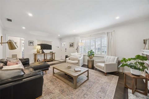 Casa en venta en Orlando, Florida, 3 dormitorios, 170.66 m2 № 2385749 - foto 9