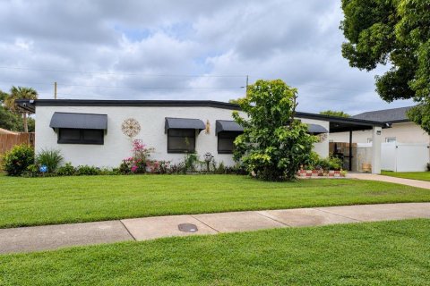 Villa ou maison à vendre à Orlando, Floride: 3 chambres, 107.77 m2 № 2415457 - photo 2