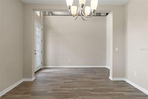 Casa en alquiler en Wesley Chapel, Florida, 5 dormitorios, 349.41 m2 № 2148280 - foto 19