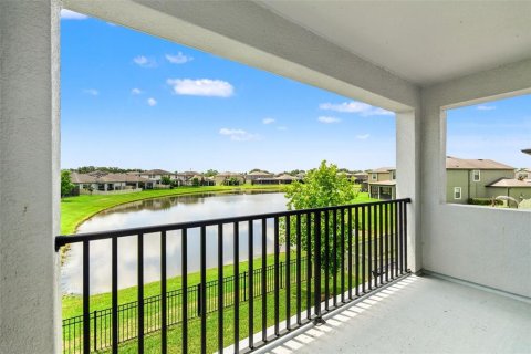 Casa en alquiler en Wesley Chapel, Florida, 5 dormitorios, 349.41 m2 № 2148280 - foto 6