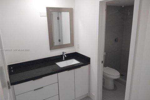 Copropriété à louer à Miami, Floride: 2 chambres № 2056836 - photo 5