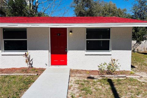 Appartement à louer à Tampa, Floride: 2 chambres, 69.68 m2 № 1916890 - photo 1