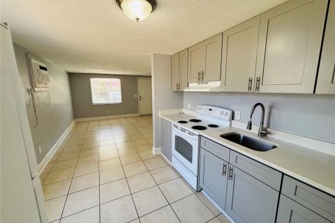 Apartment in Tampa, Florida 2 bedrooms, 69.68 sq.m. № 1916890 - photo 4