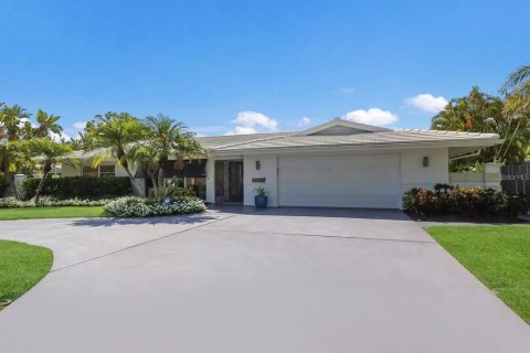 Villa ou maison à louer à Sarasota, Floride: 3 chambres, 224.27 m2 № 1918605 - photo 3