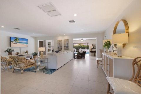 Villa ou maison à louer à Sarasota, Floride: 3 chambres, 224.27 m2 № 1918605 - photo 6