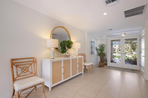 Villa ou maison à louer à Sarasota, Floride: 3 chambres, 224.27 m2 № 1918605 - photo 5