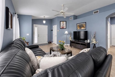 Villa ou maison à vendre à Gibsonton, Floride: 3 chambres, 124.3 m2 № 2410164 - photo 6