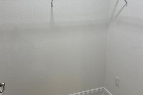 Casa en alquiler en Orlando, Florida, 3 dormitorios, 120.77 m2 № 1904877 - foto 8