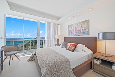 Condo in Bal Harbour, Florida, 3 bedrooms  № 1692517 - photo 11