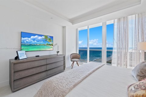 Condo in Bal Harbour, Florida, 3 bedrooms  № 1692517 - photo 25