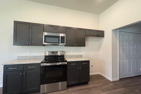 House in Ocala, Florida 3 bedrooms, 157 sq.m. № 2226665 - photo 8