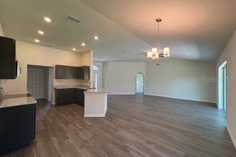 House in Ocala, Florida 3 bedrooms, 157 sq.m. № 2226665 - photo 6