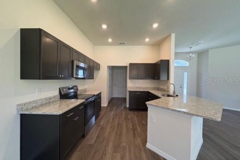 House in Ocala, Florida 3 bedrooms, 157 sq.m. № 2226665 - photo 7