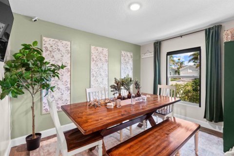 Casa en venta en Port St. Lucie, Florida, 4 dormitorios, 166.85 m2 № 2309105 - foto 5