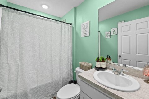 Casa en venta en Port St. Lucie, Florida, 4 dormitorios, 166.85 m2 № 2309105 - foto 16