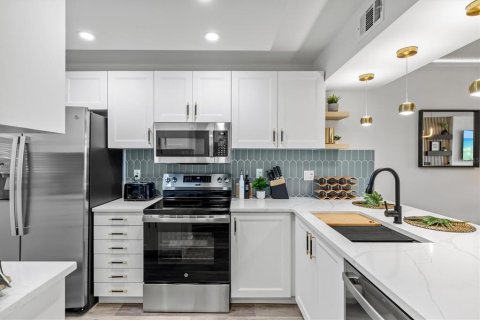 Copropriété à vendre à Venice, Floride: 2 chambres, 87.89 m2 № 1829725 - photo 4