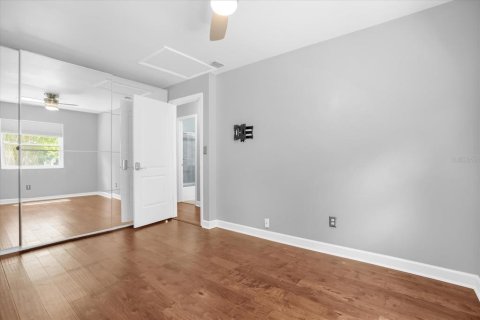 Casa en venta en Orlando, Florida, 3 dormitorios, 154.5 m2 № 1911997 - foto 12