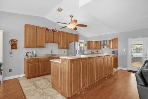 Casa en venta en Orlando, Florida, 3 dormitorios, 154.5 m2 № 1911997 - foto 6