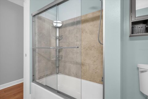 Casa en venta en Orlando, Florida, 3 dormitorios, 154.5 m2 № 1911997 - foto 13