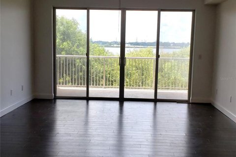 Condo in Orlando, Florida, 3 bedrooms  № 1885189 - photo 7