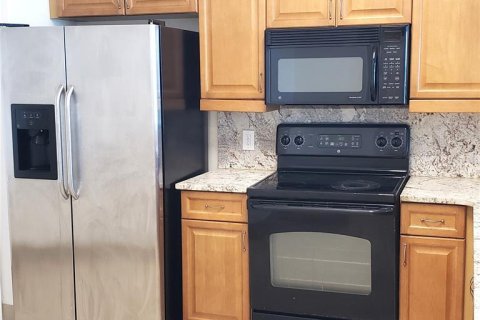 Condo in Orlando, Florida, 3 bedrooms  № 1885189 - photo 3